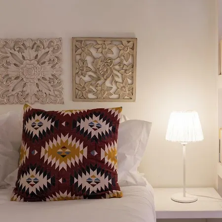 Typical And Brand New T.m. Flat * Lissabon